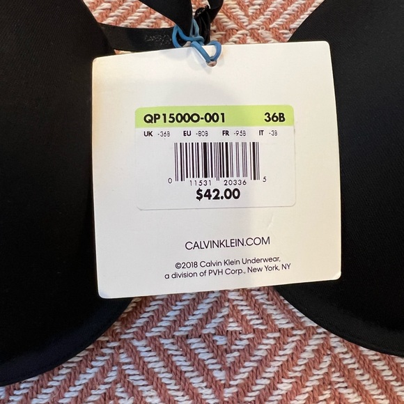 NEW Calvin Klein Bra - Picture 4 of 5